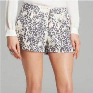 Joie leopard print linen dress shorts 6 grey tan